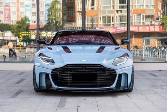 Aston Martin DB11 Carrosserie en fibre de carbone DB11 style mansory avant et arrière jupe de pare-chocs côté pare-chocs spoiler capot