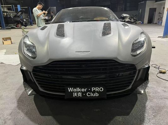 Aston Martin DB11 Carrosserie en fibre de carbone DB11 style mansory avant et arrière jupe de pare-chocs côté pare-chocs spoiler capot