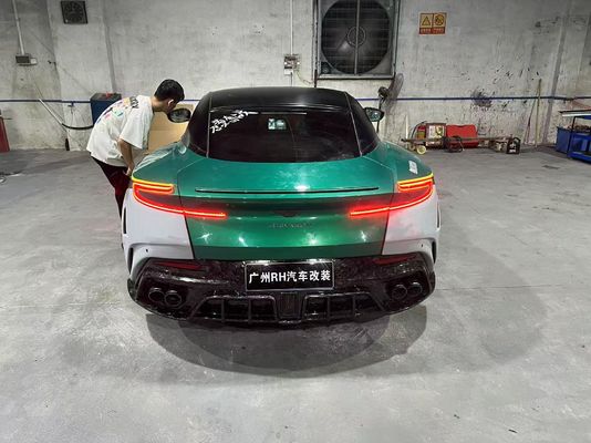 Aston Martin DB11 Carrosserie en fibre de carbone DB11 style mansory avant et arrière jupe de pare-chocs côté pare-chocs spoiler capot