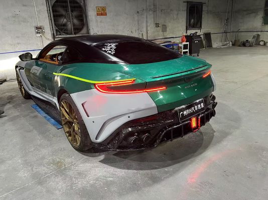 Aston Martin DB11 Carrosserie en fibre de carbone DB11 style mansory avant et arrière jupe de pare-chocs côté pare-chocs spoiler capot