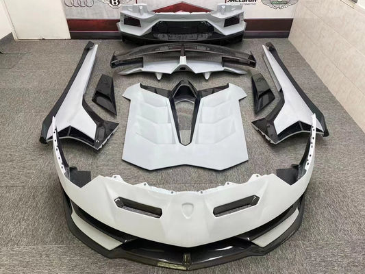 Pour Lamborghini Aventador LP700 LP720 Carrosserie en fibres de carbone Aventador Modélisé SVJ Style Avant et arrière Spoiler de pare-chocs