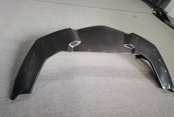 Pour Lamborghini LP700 Kit de carrosserie en fibre de carbone LP700 Mise à niveau VORs Style Diffuseur de lèvre avant en fibre de carbone