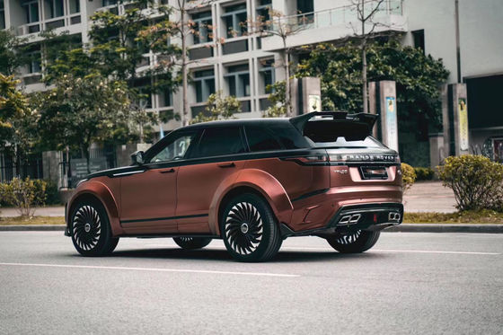Pour Land Rover, le kit de carrosserie en fibres de carbone Velar améliore le kit de carrosserie de type LM