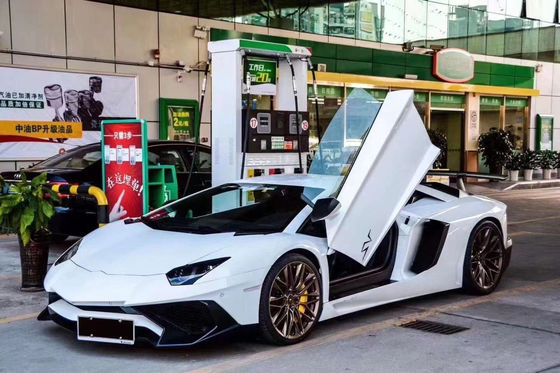 Pour Lamborghini Aventador LP700 Kit de carrosserie en fibre de carbone Aventador 740SV amélioré Spoilers de pare-chocs avant et arrière