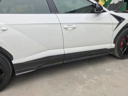 Pour Lamborghini URUS Kit de carrosserie en fibres de carbone Urus améliore le kit de carrosserie en fibres de carbone haut de gamme