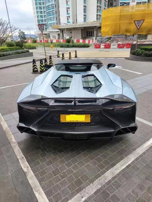 Pour Lamborghini LP700 Carrosserie en fibre de carbone LP700 Mise à niveau MSY Style Fibre de carbone sèche Spoilers avant et arrière pare-chocs