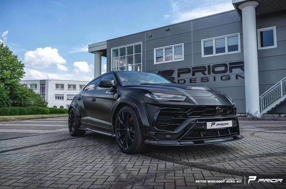 Pièces automobiles pour Lamborghini URUS Kit de carrosserie URUS améliorations PRIOR Style avant Paille diffuseur Spoiler large kit de carrosserie