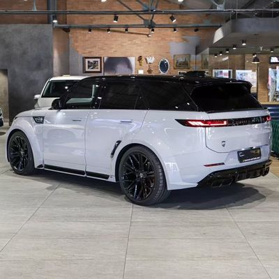 Range Rover Sport Body Kit en fibre de carbone LM Style L'avant de la lèvre de la roue de la voiture