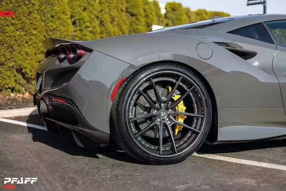 Kit de carrosserie en fibres de carbone pour Ferrari F8