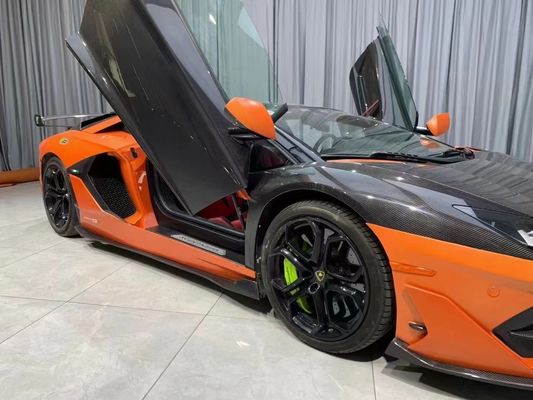 Pour Lamborghini Aventador LP700 Panneaux de porte en fibre de carbone Aventador SVJ Style Panneaux de porte en fibre de carbone