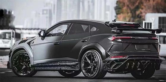 Pièces détachées pour Lamborghini Urus Spoiler en fibre de carbone