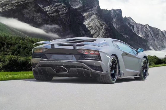 Kit de carrosserie en fibres de carbone pour Lamborghini LP740S LP740S Mise à niveau Mise à niveau de style MSY Kit de carrosserie de la pelle avant diffuseur de spoiler