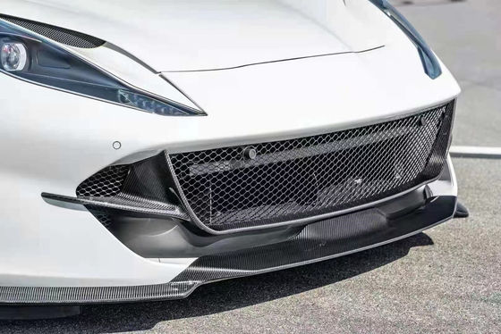 Fibre de carbone sèche pour Ferrari 812 Kit de carrosserie en fibre de carbone 812 Nivic style amélioré Diffuseur de lèvre avant Spoiler Hood