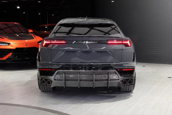 2023-2024 Lamborghini Body Kit URUS Top Style Diffuseur de lèvres avant