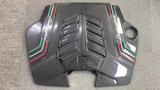 2019 Black Lamborghini Body Kit moteur en fibre de carbone sèche Bouclier de protection intérieure