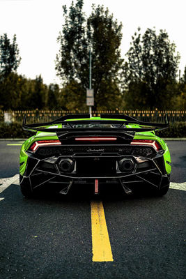 580 Lamborghini Fibre de carbone DW Style Lp610 Body Kit Spoiler Widebody Kit Pour les voitures de luxe