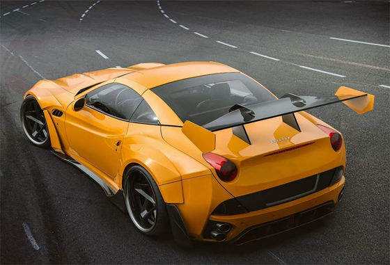 Pour le kit de carrosserie de Ferrari Californie Fibre de carbone sèche