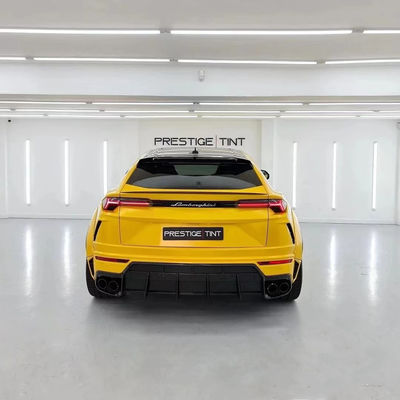 1016 Style Lamborghini Body Kit Urus Fibre de carbone Diffuseur de lèvres avant Spoiler Hood Blanc