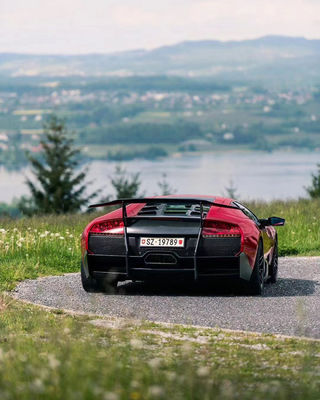 Lamborghini Murcielago Lp640 en fibre de carbone
