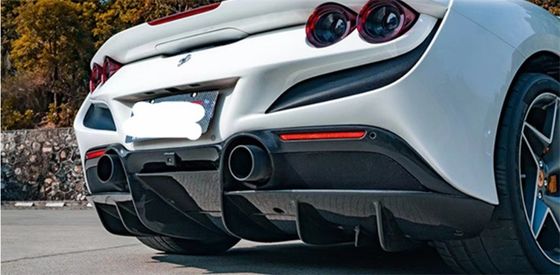 Pièces détachées pour Ferrari F8 Carrosserie en fibre de carbone F8 Mise à niveau Diffuseur de fibre de carbone