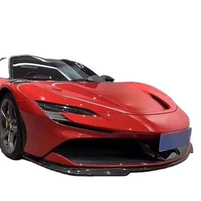 Pour la Ferrari SF90 Kit de carrosserie en fibre de carbone sèche SF90 RH Style Carrosserie en fibre de carbone à l'avant du diffuseur de lèvres Spoiler côté jupe