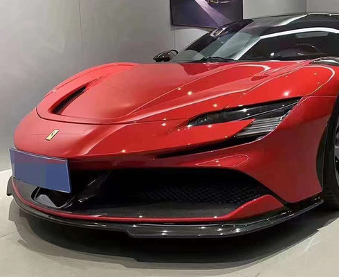 Pour la Ferrari SF90 Kit de carrosserie en fibre de carbone sèche SF90 RH Style Carrosserie en fibre de carbone à l'avant du diffuseur de lèvres Spoiler côté jupe