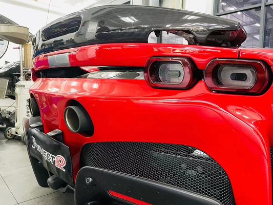 Spoiler en fibre de carbone Spoiler en fibre de carbone pour Ferrari SF90 SF90 Modifié OEM Style Spoiler Tail