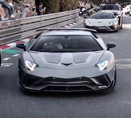 LP700 LP720 Lamborghini Body Kit Intake d'air de fibre de carbone large corps Kit Capot du moteur
