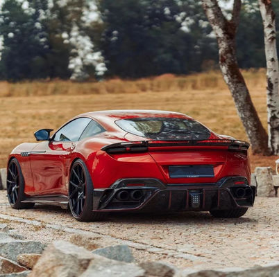Pour la Ferrari Roma, le kit de carrosserie en fibre de carbone Roma améliore le style MSY