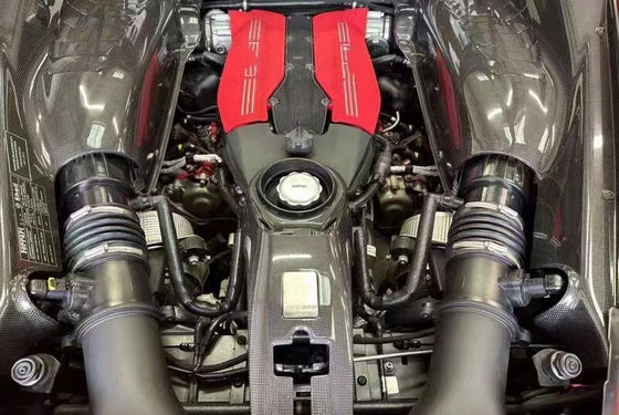 488 Ferrari Body Kit Bouclier de moteur en fibre de carbone sèche OEM Cap d'huile en fibre de carbone
