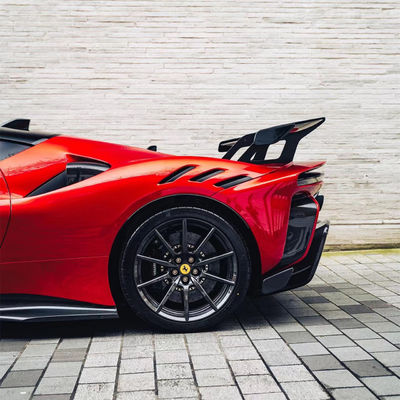 SF90FXX Ferrari SF90 Body Kit Avant et arrière Auto pare-chocs Côté jupe capot Lumières arrière