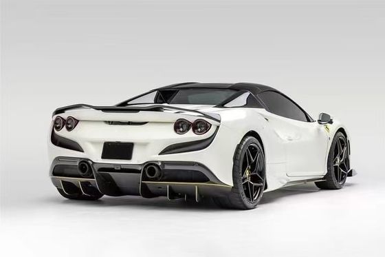 F8 Ferrari Carbon Car Body Kit VOS Style PP Spoiler à lèvres en fibre de carbone avec capot