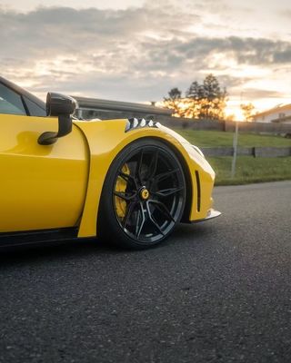 296 Ferrari Body Kit 2021 2022 Voiture roue arc avant et arrière pare-chocs Spoiler