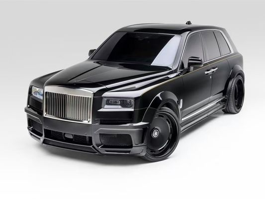 Black Cullinan Rolls Royce Body Kit NT style avant et arrière pare-chocs large