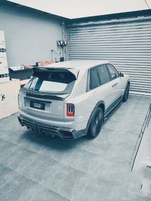 2018 - 2019 Cullinan Body Kit DW Style Diffuseur de lèvres avant Spoiler Widebody Kit
