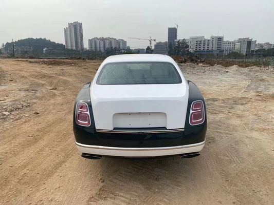 Pour le Bentley Mulsanne Body Kit Mulsanne mis à niveau avec de nouveaux phares avant et arrière et feux arrière