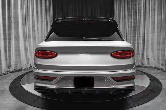 Pour Bentley Bentayga Body Kit en fibre de carbone Bentayga Améliore SPE style Fibre de carbone Diffuseur de lèvre avant Spoiler Jupe latérale