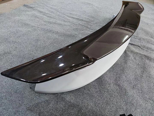 Produits vendus comme des gâteaux chauds 911 992Carrera Spoiler en fibre de carbone 911 992 Spoiler en fibre de carbone à l'aile arrière 2019-2022