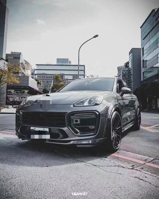 Kit de carrosserie en fibres de carbone Cayenne pour Porsche Cayenne MTR