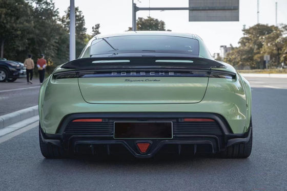 Nouveau produit pour Porsche Taycan Kit de carrosserie en fibres de carbone Taycan large carrosserie avant pelle jupe latérale spoiler diffuseur