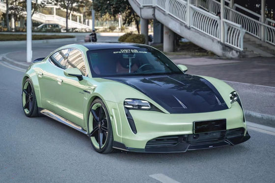 Nouveau produit pour Porsche Taycan Kit de carrosserie en fibres de carbone Taycan large carrosserie avant pelle jupe latérale spoiler diffuseur