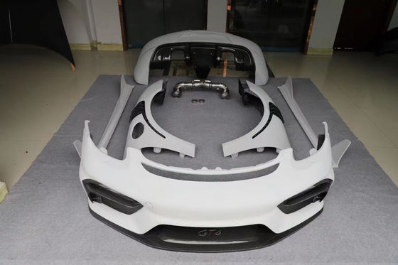 Pièces automobiles pour Porsche 981Boxster Cayman Kit de carrosserie 981Boxster Cayman Kit de carrosserie de pare-chocs avant et arrière de type GT4