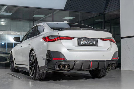 Kit de carrosserie en fibres de carbone pour BMW Série 4 G26 G26 à quatre portes