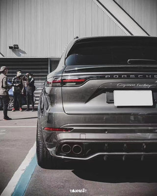 Cayenne Porsche Body Kit Diffuseur de lèvres avant en fibre de carbone sèche