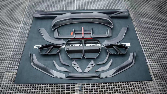 Pour BMW G80 G82 M3 M4 Kit de carrosserie en fibre de carbone G80 G82 M3 M4 Modèle AE amélioré