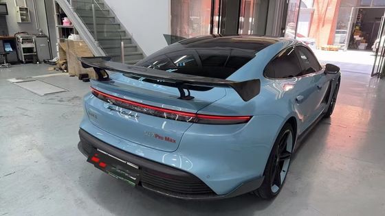 Taycan Porsche Body Kit Taycan Wch Style Aile à spoiler en fibre de carbone