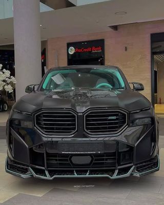XM Bmw Wide Body Kit Carbone Fibre Spoiler à lèvres avant Noir Bmw Jupe latérale Arche de roue