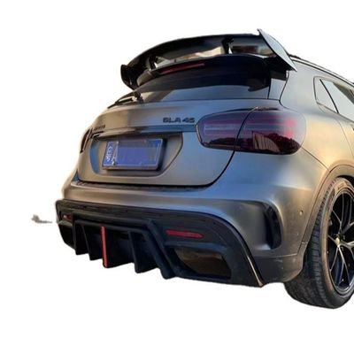 Vente à chaud GLA45 GLA260 X156 Carrosserie en fibres de carbone GLA45 Diffuseur arrière en fibres de carbone 2014-2019