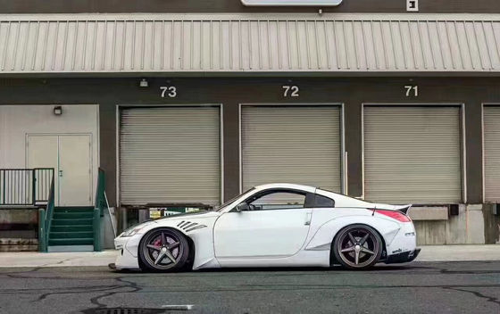 350Z Nissan Body Kit Fibre de résine pare-chocs arrière diffuseur automatique avant spoiler jupe latérale