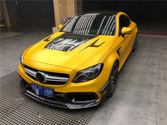 Couverture en fibre de carbone pour Benz C63 Coupe Matériau en fibre de carbone C63 Capot en fibre de carbone Capot moteur